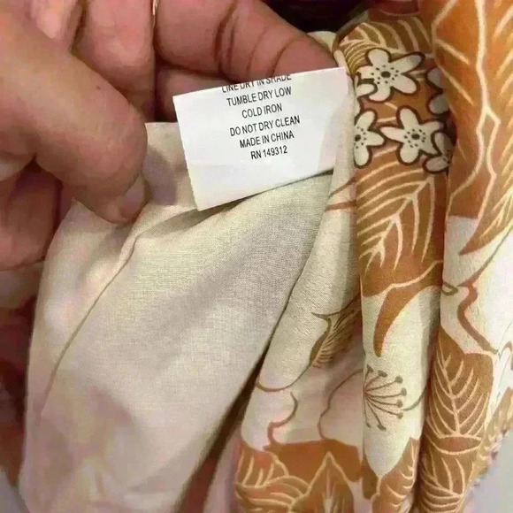 ONE AND ONLY COLLECTION - ESTELLE ANGEL SLEEVE DRESS FLORAL BROWN - Picture 8 of 12